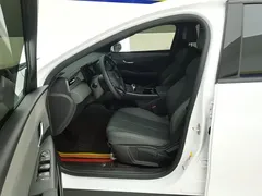 2025 BYD Qin PLUS DM-i PHEV Smart Driving 55km Leading, белый — фото 9
