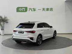 2022 Audi A3 Sportback 35 TFSI Luxury Sport, белый — фото 4
