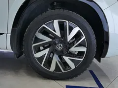 2023 Volkswagen Tayron 330TSI 2WD R-Line, белый — фото 6
