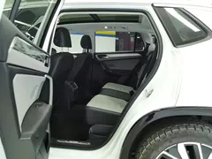 2023 Volkswagen Tayron 330TSI 2WD R-Line, белый — фото 11