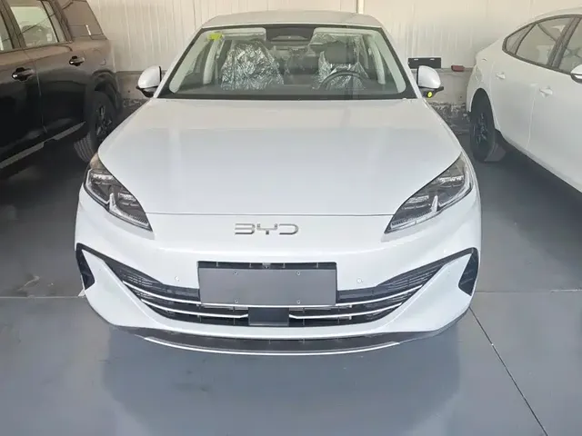 2026 BYD Seal 06 DM-i PHEV 128KM