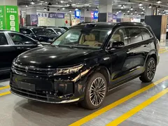 2024 Aito M7 1.5T Smart Driving 4WD Ultra 5-seat, чёрный — фото 1