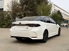 2021 Toyota Corolla TNGA 1.5L CVT GR Sport, белый — фото 5