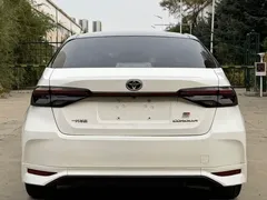 2021 Toyota Corolla TNGA 1.5L CVT GR Sport, белый — фото 6