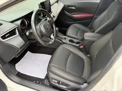 2021 Toyota Corolla TNGA 1.5L CVT GR Sport, белый — фото 10