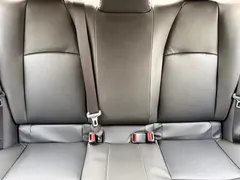2021 Toyota Corolla TNGA 1.5L CVT GR Sport, белый — фото 17