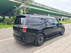 2024 Zeekr 009 6-Seat Executive 4WD 108kWh, чёрный — фото 16