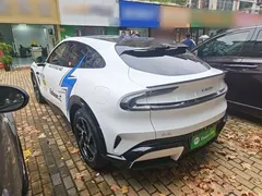 2025 Xiaomi YU7 4WD Pro, белый — фото 5