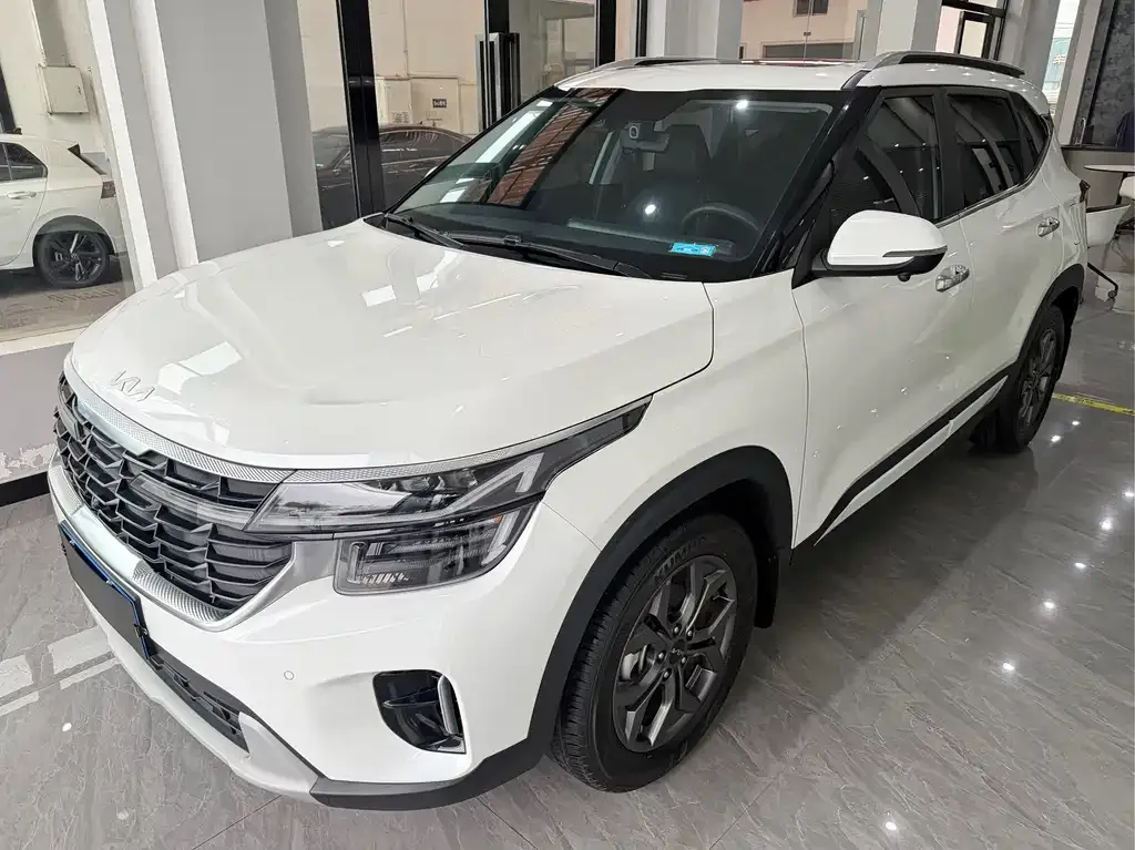2023 Kia Seltos 1.5L CVT Luxury