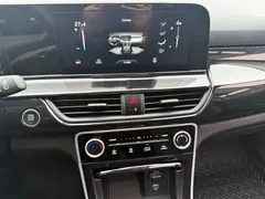 2023 Kia Seltos 1.5L CVT Luxury, белый — фото 8