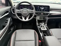 2023 Kia Seltos 1.5L CVT Luxury, белый — фото 19
