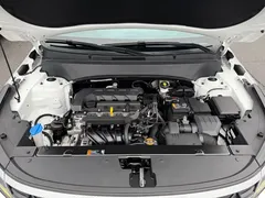 2023 Kia Seltos 1.5L CVT Luxury, белый — фото 24