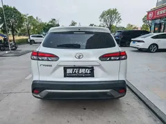 2022 Toyota Frontlander 2.0L CVT Luxury, белый — фото 9
