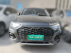 2022 Audi Q5L Sportback 40 TFSI Luxury, чёрный — фото 2