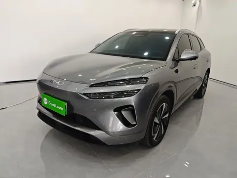 2025 BYD Sealion 06 DM-i PHEV 205 Plus