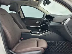 2022 BMW 3 Series 320Li M Sport Package, белый — фото 9
