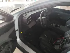 2024 BYD Qin L PHEV 80km Leading, синий — фото 16