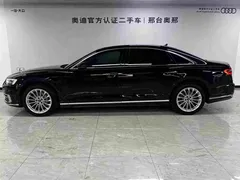 2022 Audi A8L 50 TFSI quattro Comfort Collector's Edition, чёрный — фото 3
