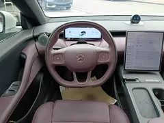 2024 Nio ET5T 75kWh Touring, белый — фото 11