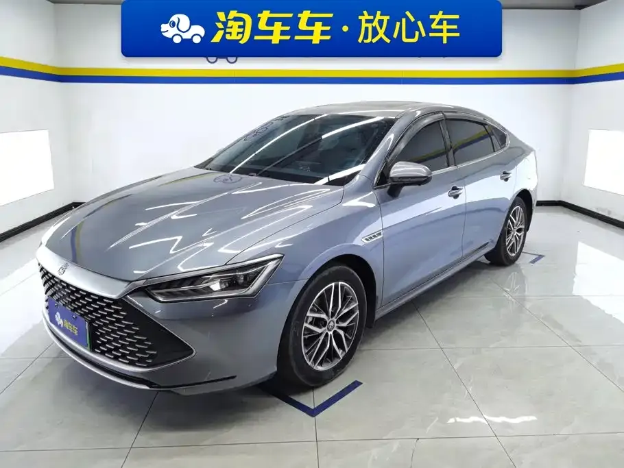 2023 BYD Qin PLUS Champion DM-i PHEV 55km Exceed