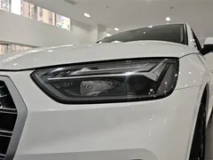 2022 Audi Q5L 40T Fashion Sport, белый — фото 13
