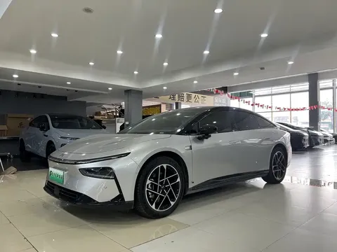 2024 Xpeng P7+ Long Range Max
