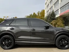 2023 Audi Q2L 35 TFSI Progressive Dynamic, чёрный — фото 4
