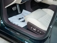 2026 Xiaomi SU7 4WD Max, чёрный — фото 13