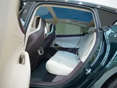 2026 Xiaomi SU7 4WD Max, чёрный — фото 15