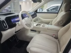 2025 Aito M8 EREV Max 37kWh 6-seat 192-line LiDAR, белый — фото 8