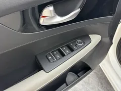 2023 Kia Cerato 1.5L CVT Luxury, белый — фото 9