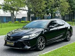 2021 Toyota Camry 2.5S Fashion, чёрный — фото 1