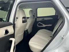 2025 BYD Yuan UP Smart Driving 401km Vitality, белый — фото 7
