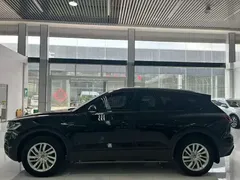2021 Volkswagen Touareg 2.0TSI, синий — фото 3