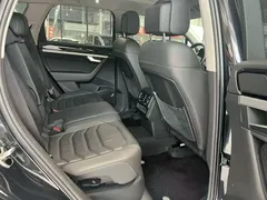 2021 Volkswagen Touareg 2.0TSI, синий — фото 8