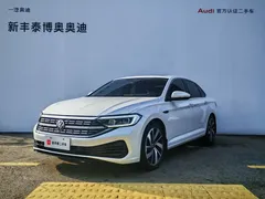 2023 Volkswagen Sagitar 300TSI DSG, белый — фото 1