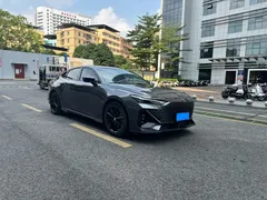 2022 Changan UNI-V 1.5T — фото 3
