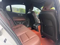 2024 Volvo S60 B4 Luxury, белый — фото 6