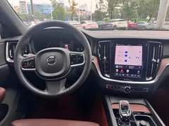 2024 Volvo S60 B4 Luxury, белый — фото 9