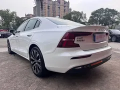 2024 Volvo S60 B4 Luxury, белый — фото 13