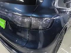 2025 Aito M8 EREV Ultra 53.4kWh 5-seat 192-line LiDAR, синий — фото 8