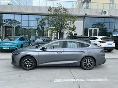 2024 BYD Qin L PHEV 120KM Exceed — фото 3