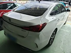 2020 Changan Eado PLUS 1.4T GDI DCT Premium, белый — фото 7