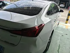 2020 Changan Eado PLUS 1.4T GDI DCT Premium, белый — фото 8