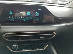 2020 Changan Eado PLUS 1.4T GDI DCT Premium, белый — фото 13