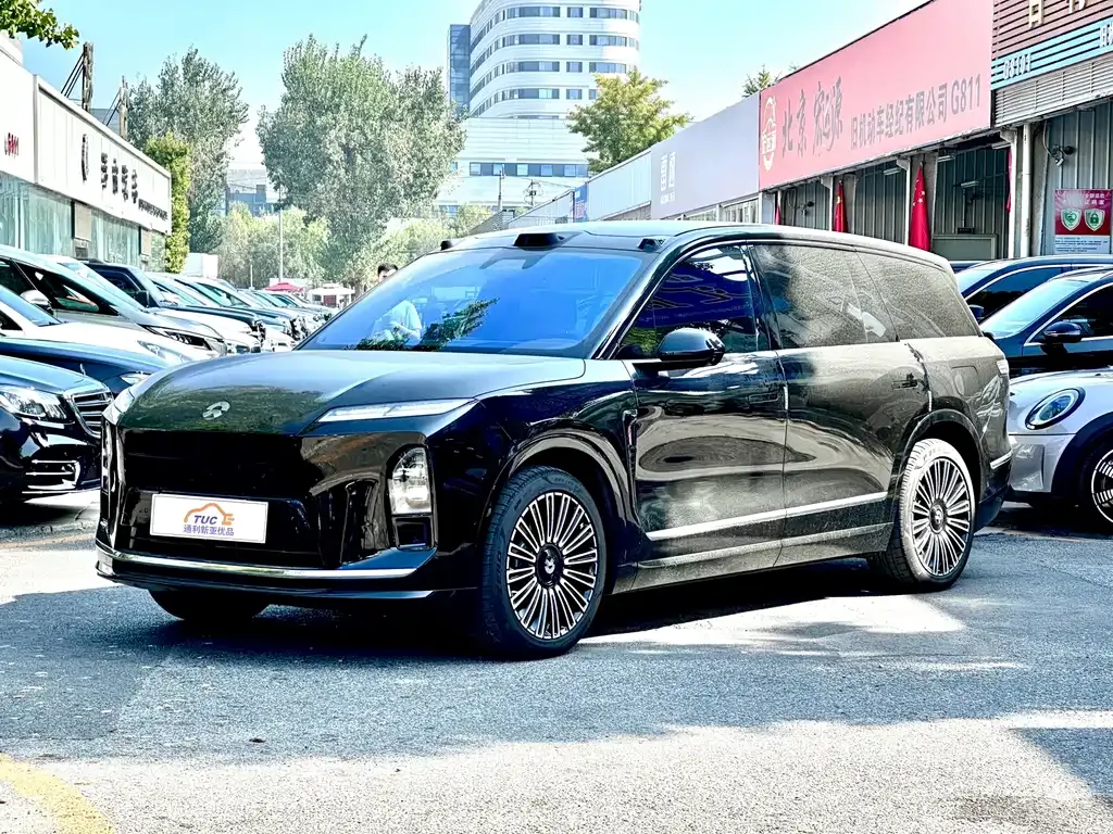 2026 Nio ES8 6-seat Executive Luxury