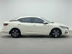 2022 Nissan Sylphy 1.6L XL CVT Enjoy, белый — фото 3