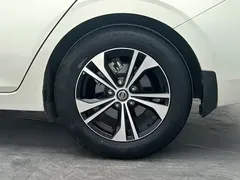 2022 Nissan Sylphy 1.6L XL CVT Enjoy, белый — фото 13