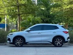 2022 BYD Yuan PLUS EV 430km Premium — фото 3
