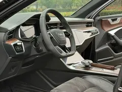 2023 Audi A6L 55 TFSI quattro Premium Sport, чёрный — фото 4